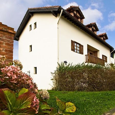 Vivienda Casa Luisa Apartment Comillas Exterior photo